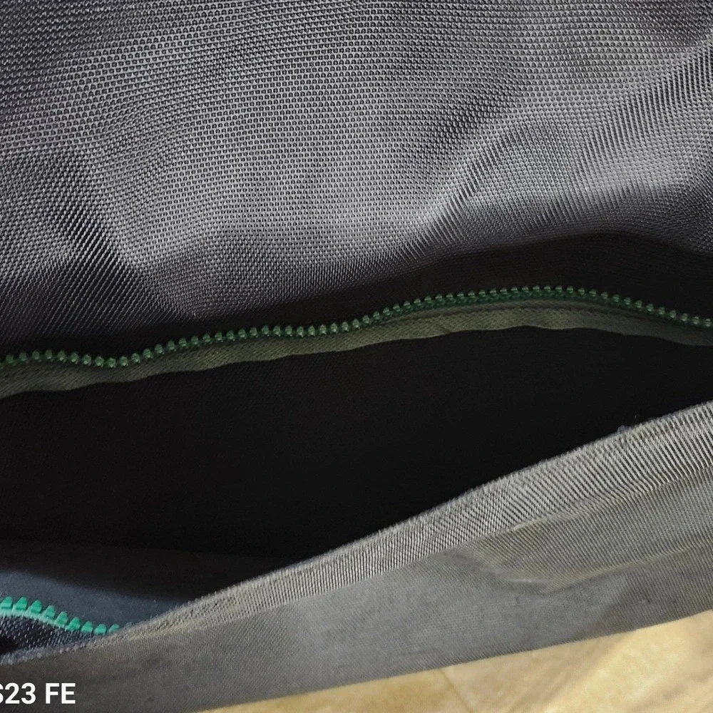 Lacoste Messenger Bag Black Green Canvas Crossbody Laptop Satchel Vintage Sport